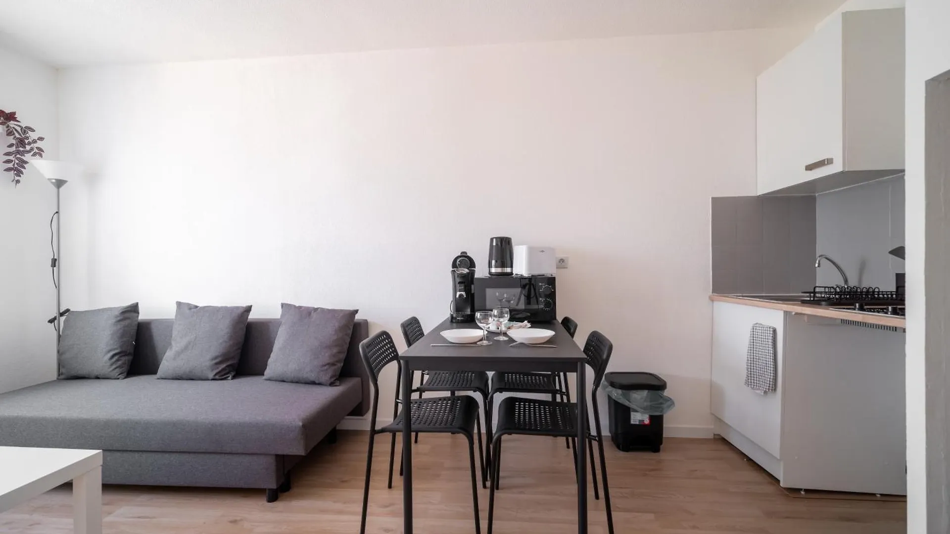 Appartement Tout Equipe A 6Min De La Gare St Charles Marseille