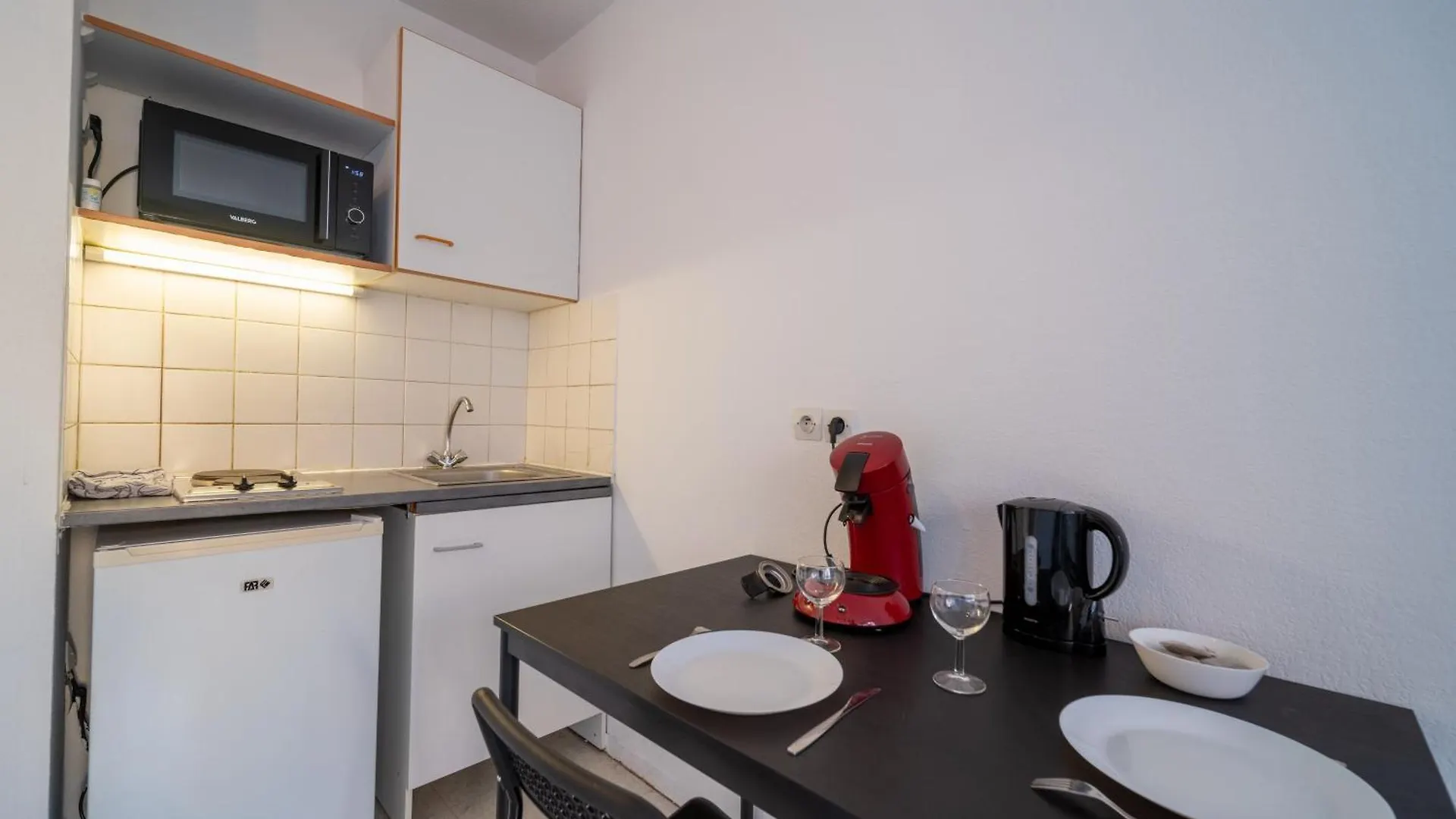 Appartement Tout Equipe A 6Min De La Gare St Charles Marseille