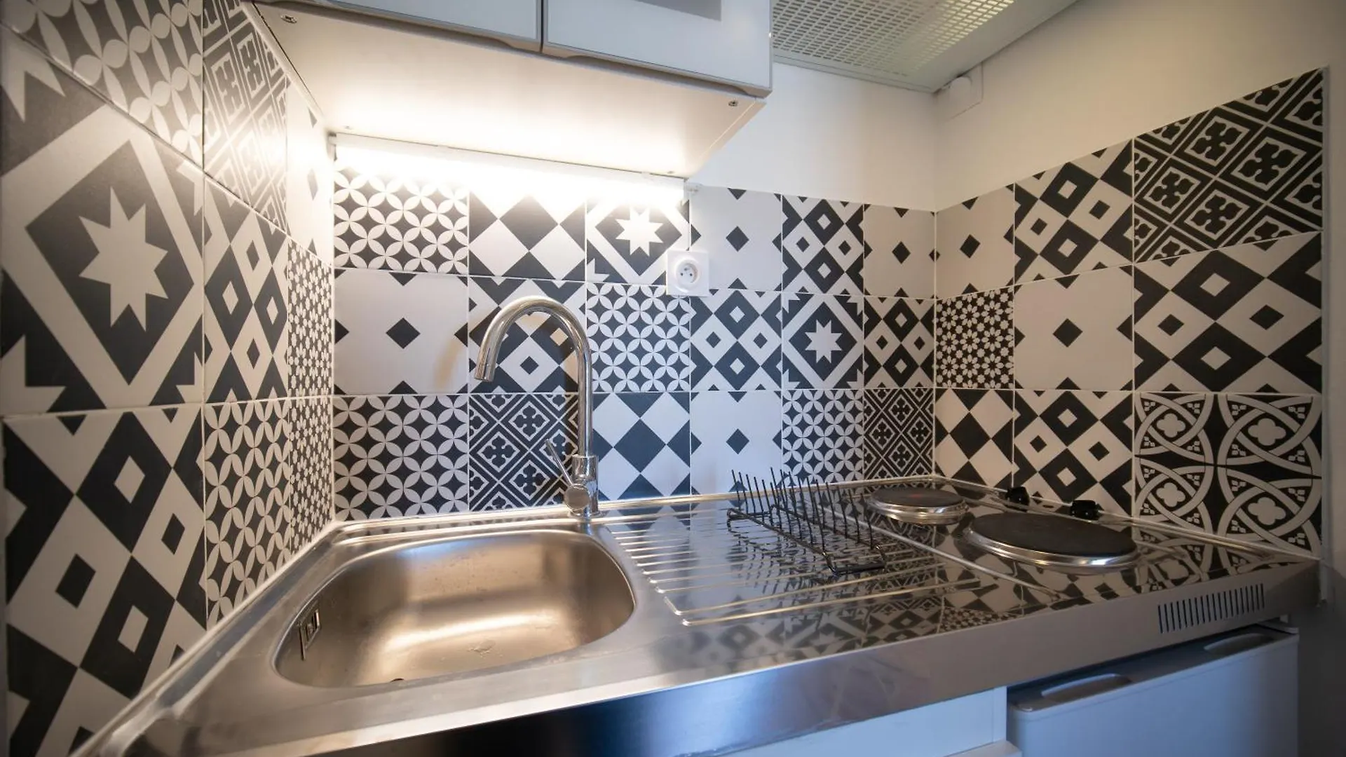 Apartment Appartement Tout Equipe A 6Min De La Gare St Charles Marseille
