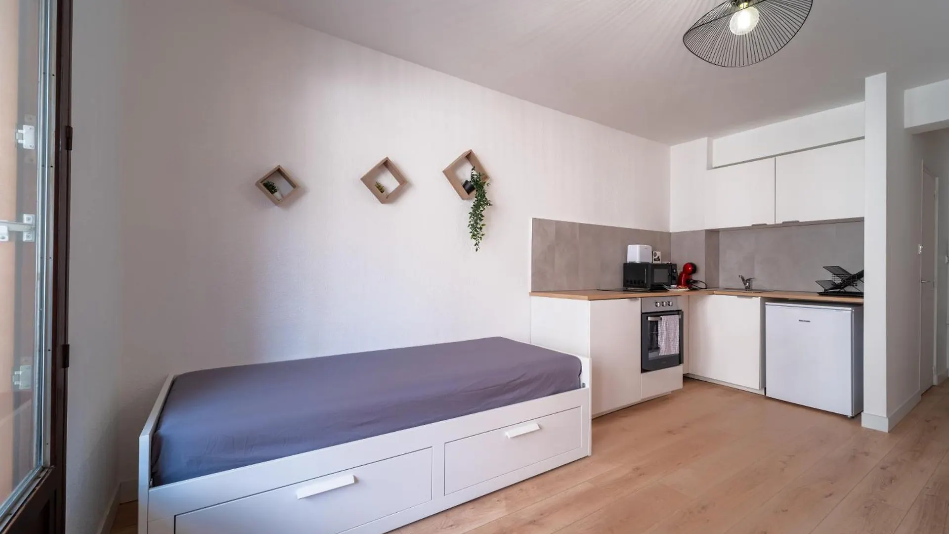 Appartement Tout Equipe A 6Min De La Gare St Charles Marseille France