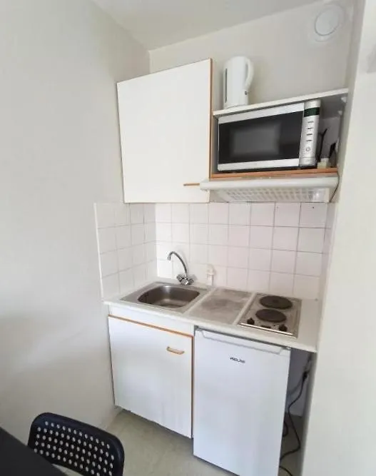 Apartment Appartement Tout Equipe A 6Min De La Gare St Charles Marseille France